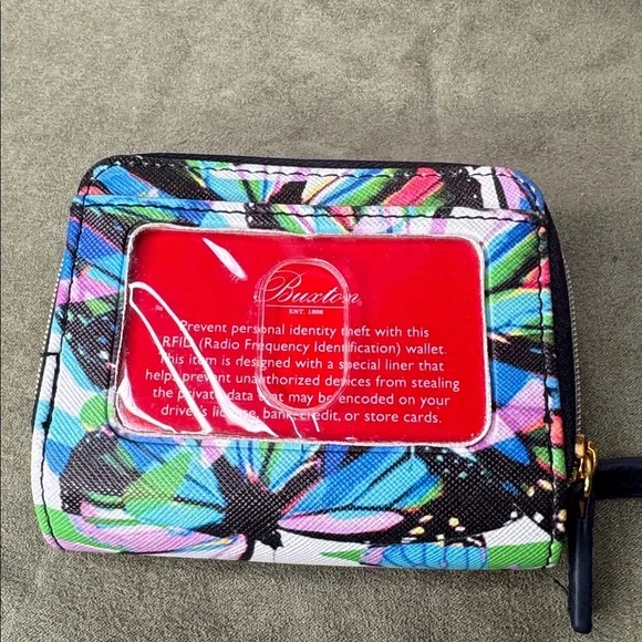 Wallet Purse Bundle of 5 Buxton Neiman Marcus Travelambo Etc - Picture 2 of 12